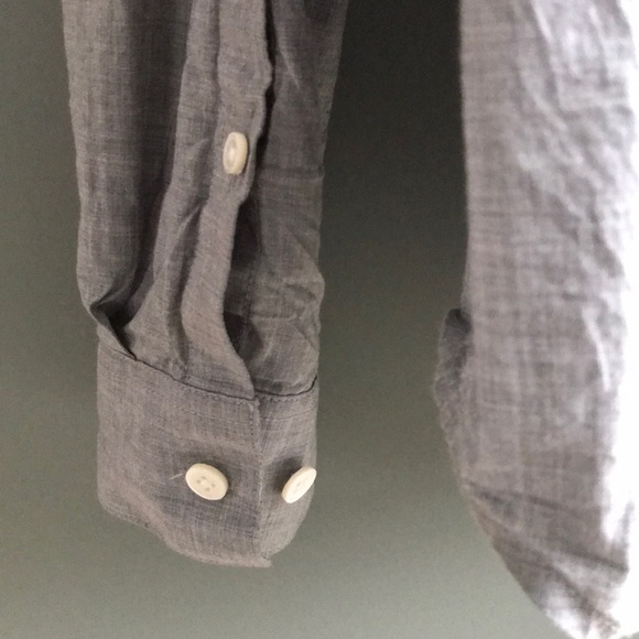 light gray THEORY 100% cotton button down longsleeve lightweight shirt EUC - Picture 6 of 6